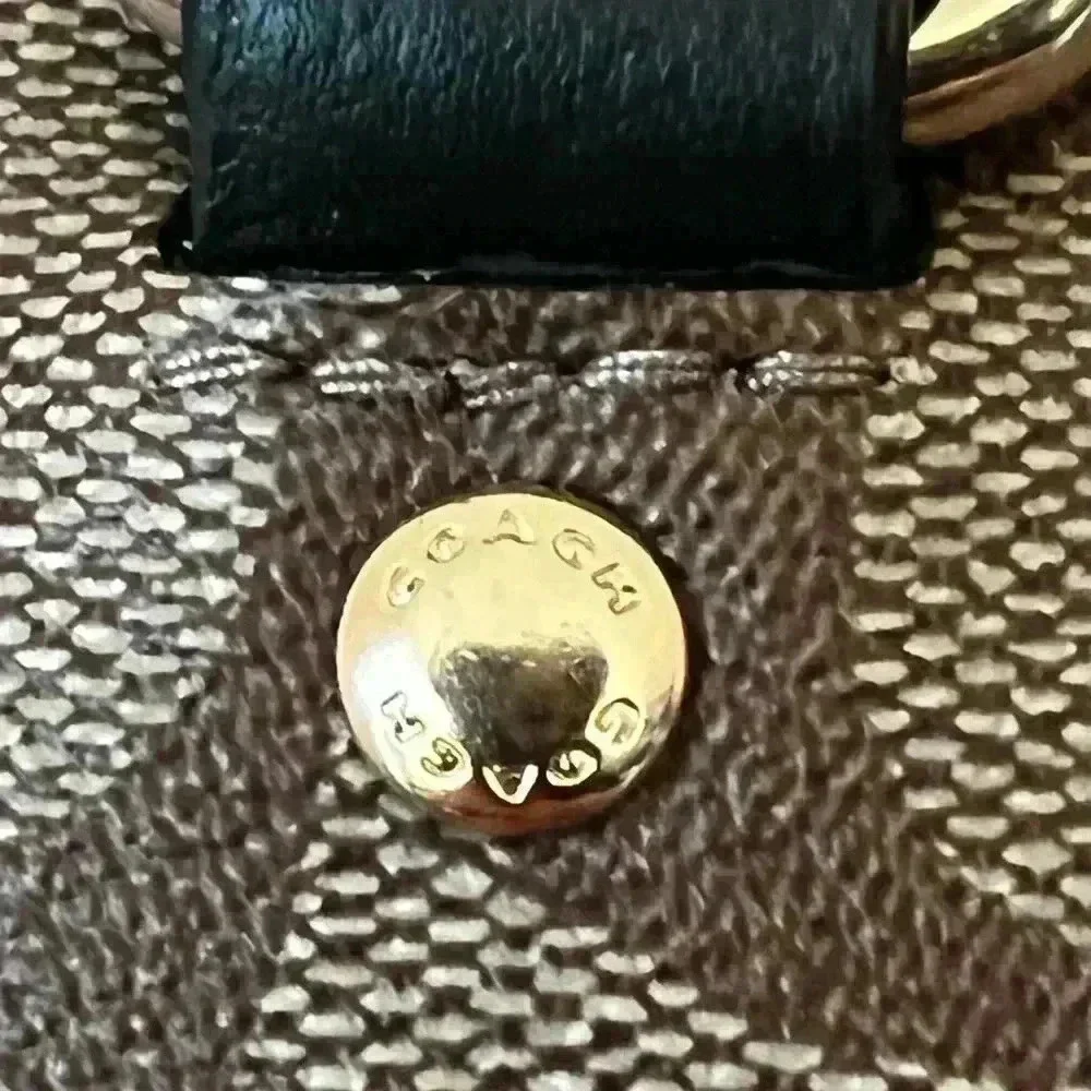 COACH Gallery Tote In Signature Canvas Top Zip Tan Brown Dark Green 79609 EUC - Picture 5 of 10